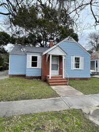 Building Photo - MIDTOWN BUNGALOW