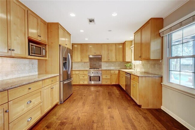 Building Photo - 4500 Edendale Ct