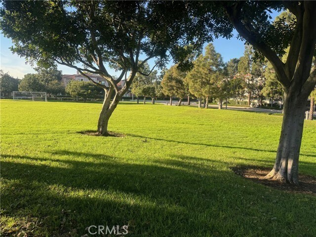 Building Photo - 9 Torrigiani Aisle