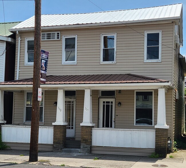 Primary Photo - 117 W Piedmont St