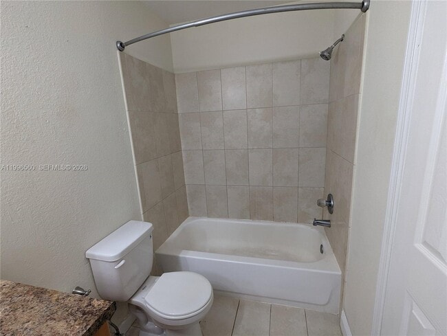 Building Photo - 3430 Pinewalk Dr N