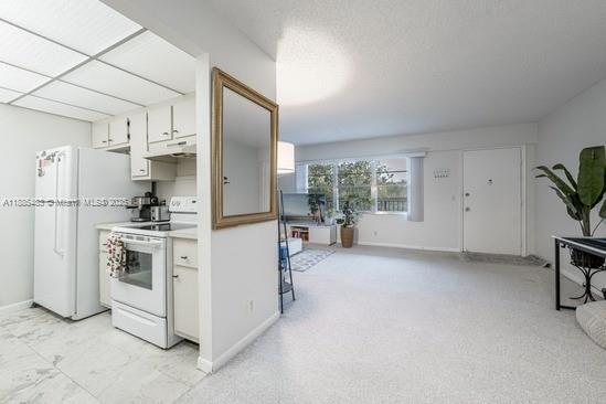 Building Photo - 13255 SW 7th Ct