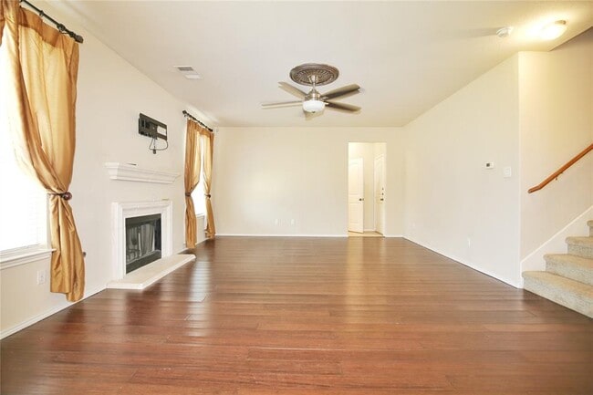 Building Photo - 2720 Overton St