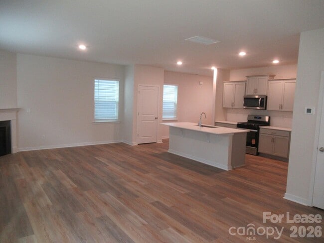 Building Photo - 3098 Ora Smith Rd