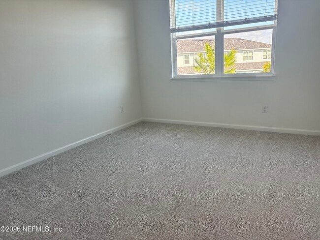 Building Photo - 135 Silver Myrtle Ct