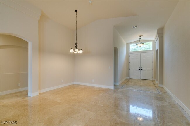 Building Photo - 2180 Dogwood Ranch Ave