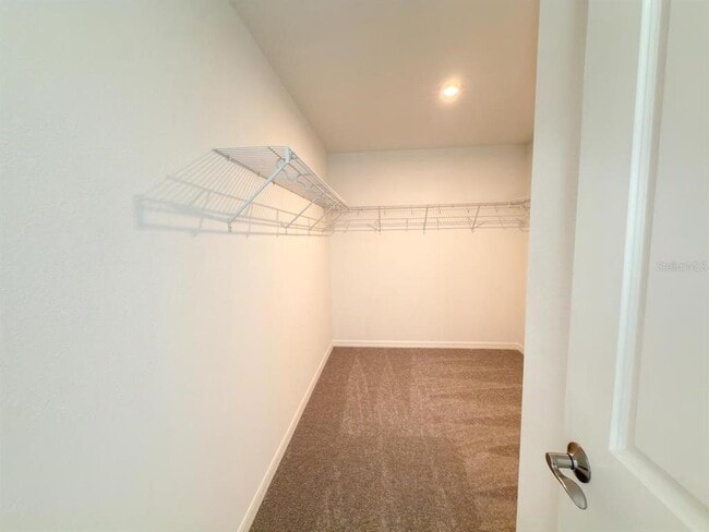 Building Photo - 1327 Normandy Dr