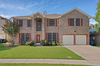 Building Photo - 211 Camp Creek Dr