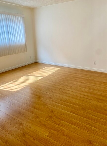 Building Photo - 3117 Bagley Ave