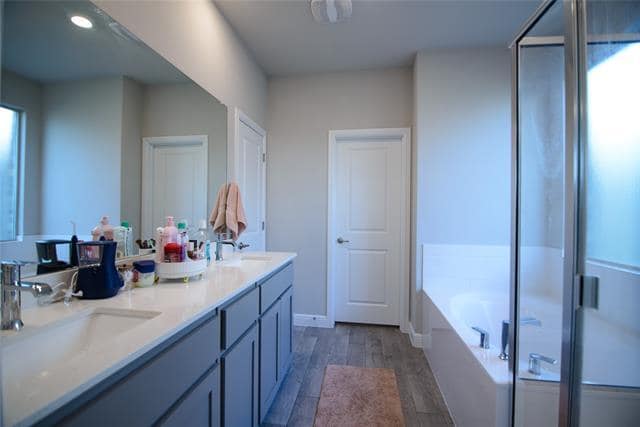 Building Photo - 749 Cromane Rd