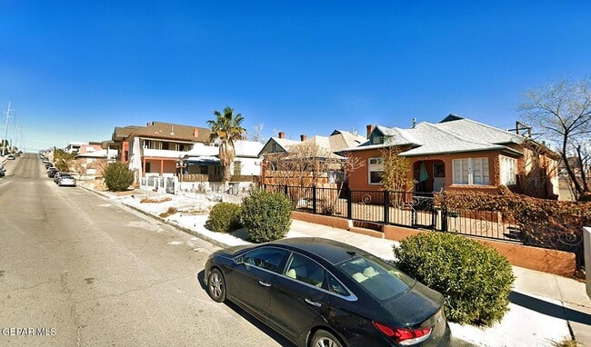 Building Photo - 1114 N El Paso St