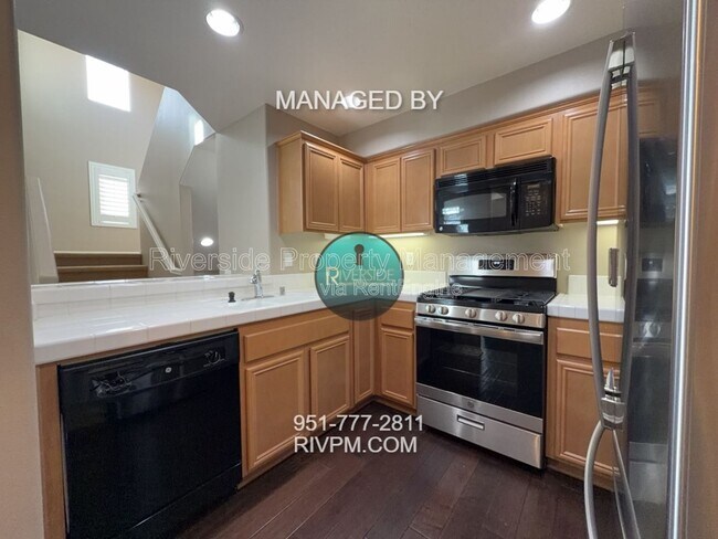 Building Photo - 3964 Polk St