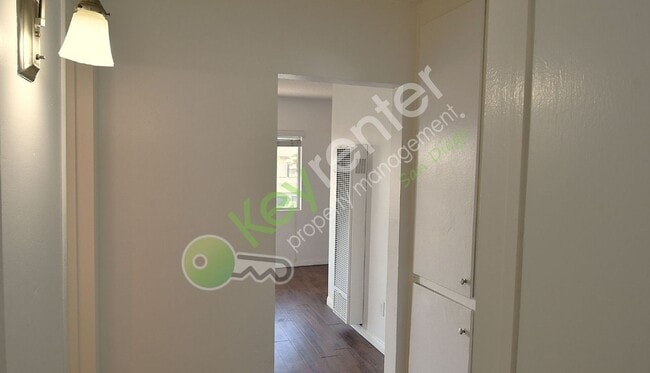 Building Photo - Normal Heights Condo| Walkable To Adams Ave |