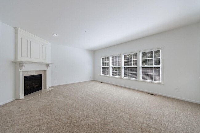 Building Photo - 279 Collins View Ct