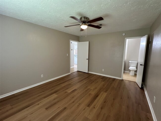 Building Photo - 121 BROWNELL