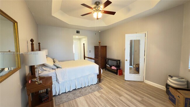 Building Photo - 1247 NW 165th Ave