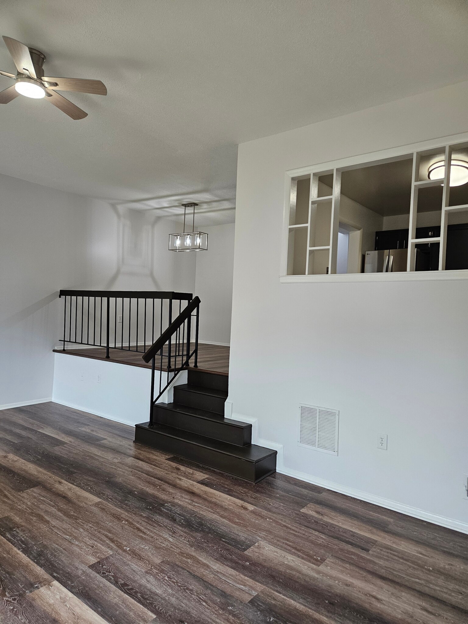 Building Photo - 6322 Bentham Ct
