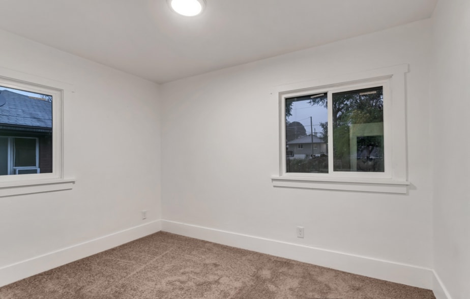 Building Photo - 2664 Brinker Ave
