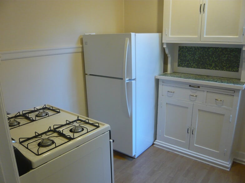 Building Photo - 730 Leavenworth St