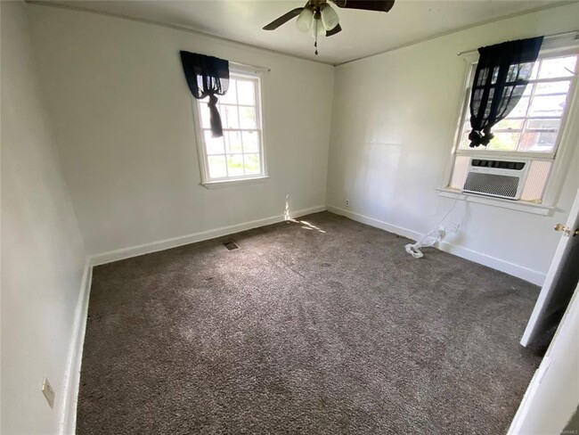 Building Photo - 3608 Wilmington Rd