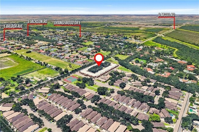 Building Photo - 15 El Rancho Rd