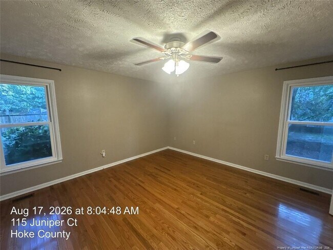 Building Photo - 115 Juniper Ct