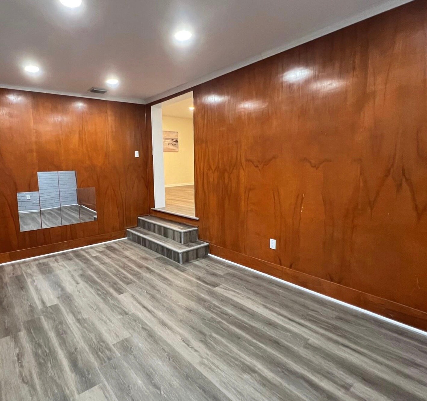 Building Photo - 189 Glendale Dr