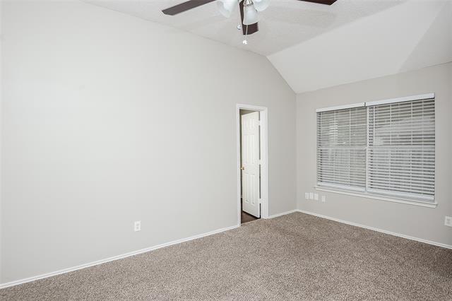 Building Photo - 808 Quail Brook Dr