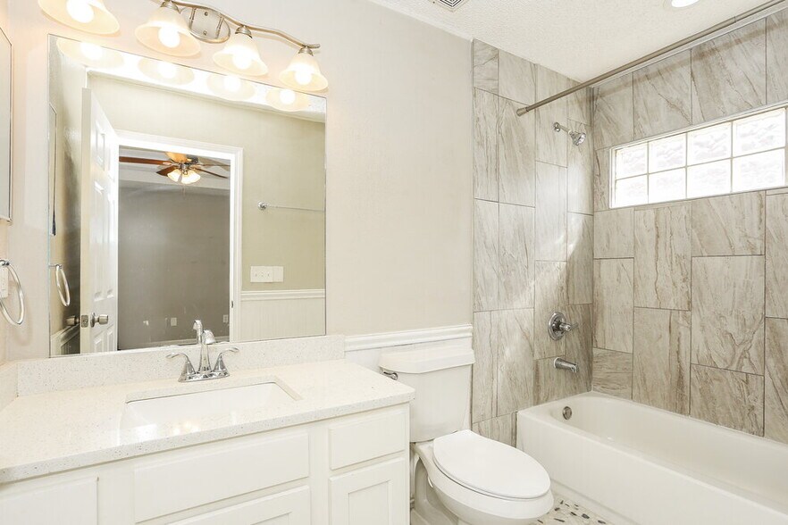 Building Photo - 3272 Net Ct