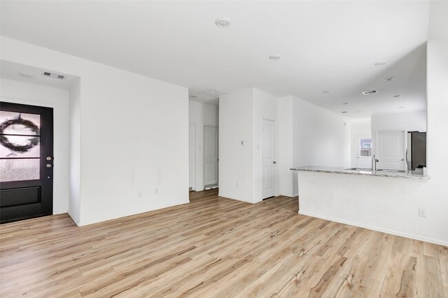 Building Photo - 6220 Arcadia Sound Ln