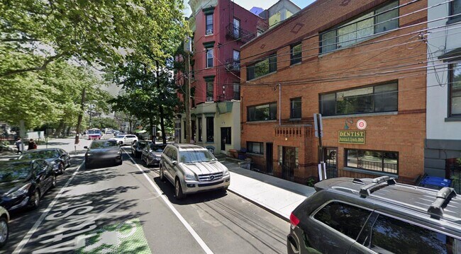 Building Photo - 255 4th St