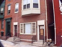 Building Photo - 318 S George St