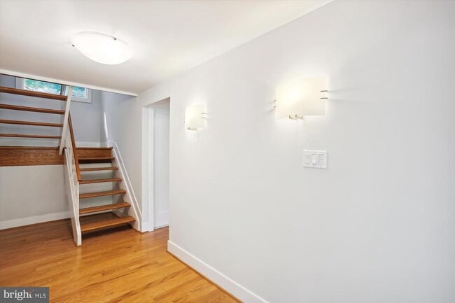 Building Photo - 8206 Stone Trail Dr