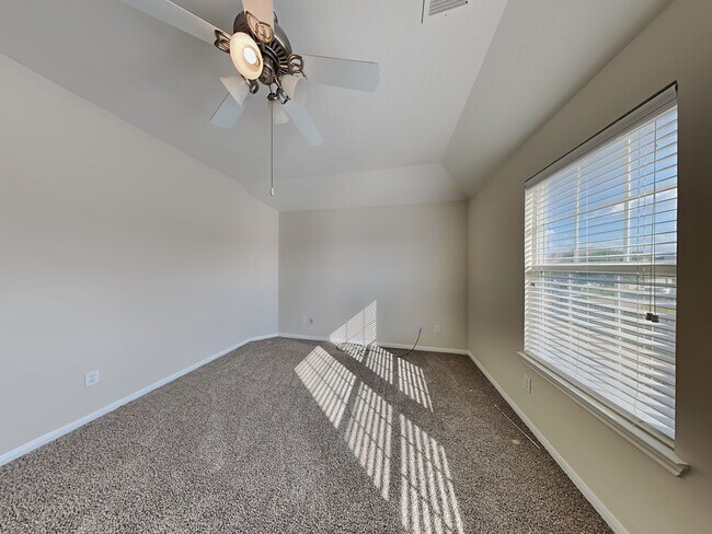 Building Photo - 16418 Noble Meadow Ln