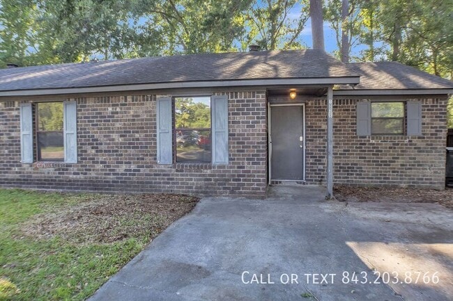 Primary Photo - 103 Woodduck Dr