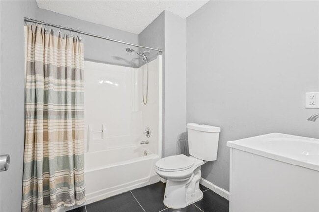 Building Photo - 1707 Cotton Patch Ln