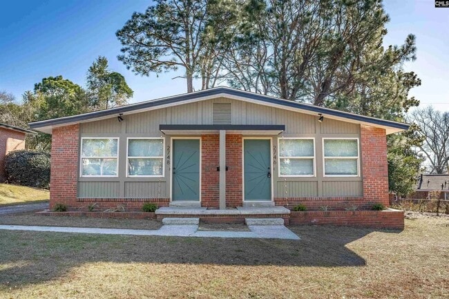 Primary Photo - Pre-Leasing for the 26-27 School Year! - R...
