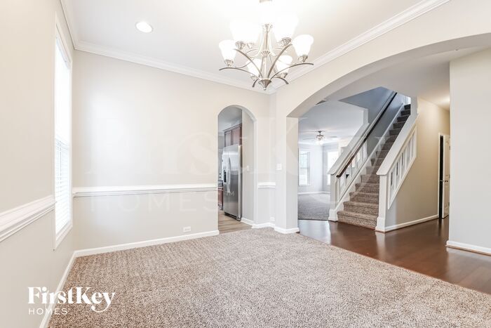 Building Photo - 1020 Bridlemine Dr