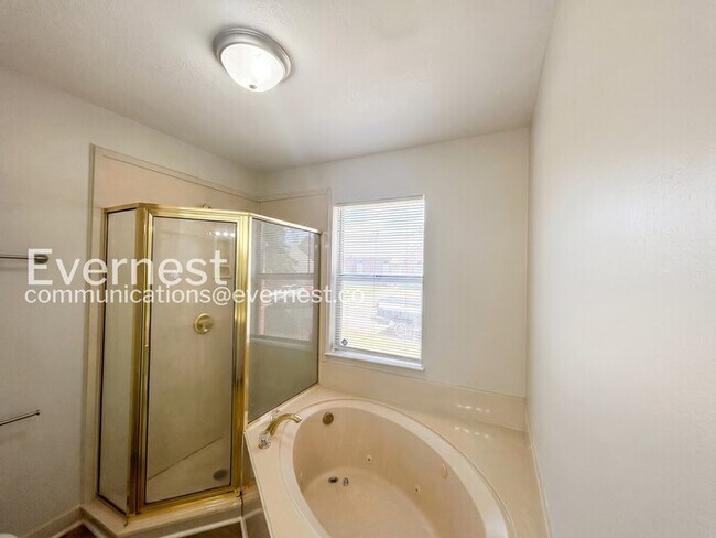 Building Photo - 1664 Joy Blvd