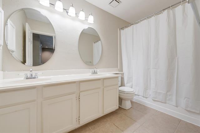 Building Photo - 3322 Bridlewood Dr