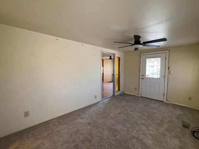 Building Photo - 2453 6th St