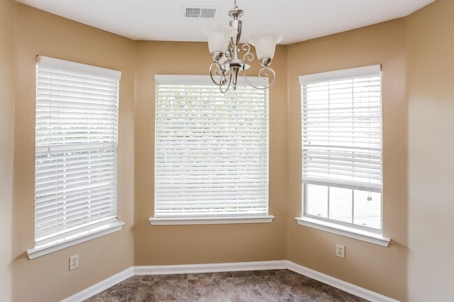 Building Photo - 7094 Showboat Ln