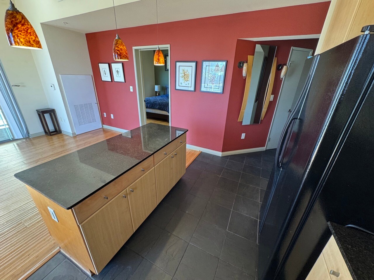 Building Photo - 488 E Ocean Blvd