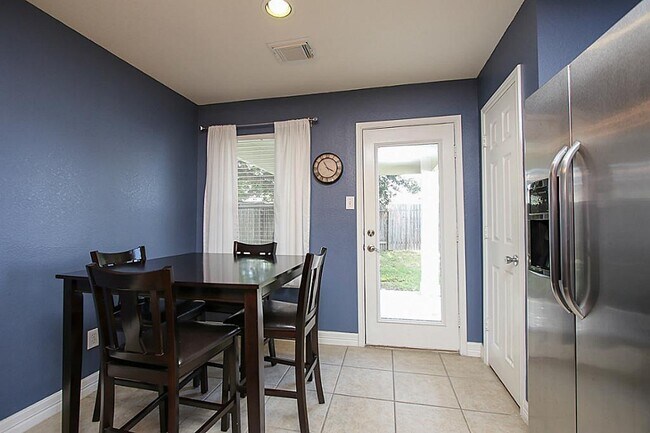 Building Photo - 3603 Garrison Run Dr