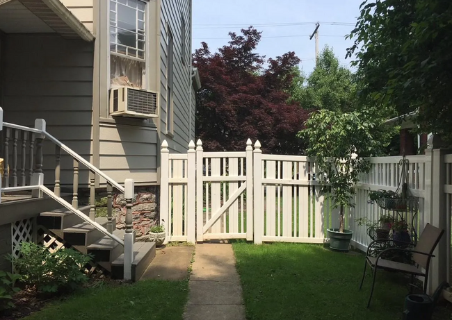 fenced in backyard - 612 Linden Ave