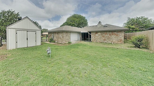 Building Photo - 10100 S Rachel Ct