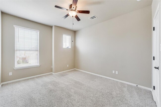 Building Photo - 18208 Copper Grassland Way