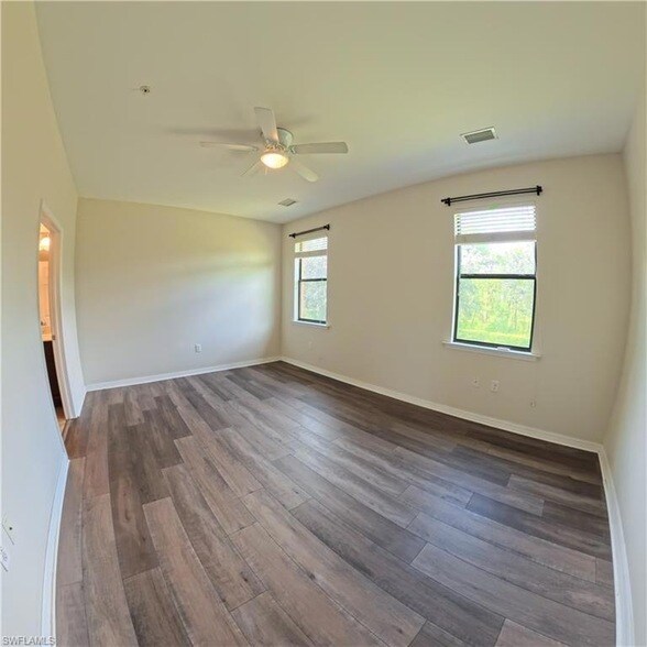 Building Photo - 3772 Pino Vista Way