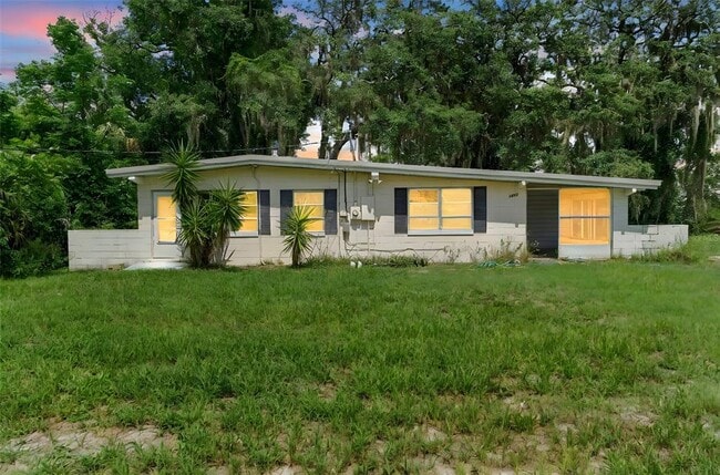 Primary Photo - 1655 Richland Ave