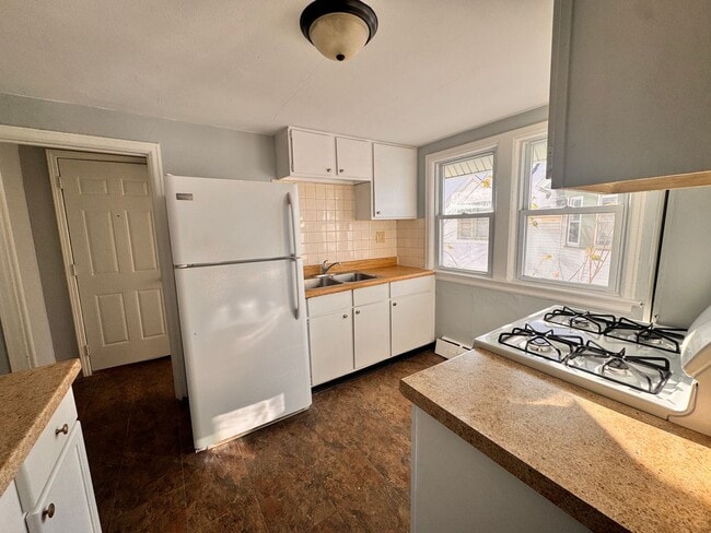 Primary Photo - 1811 54th St